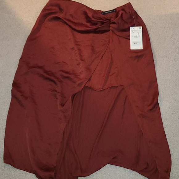 Burgundy Slit Silky Skirt - Picture 3 of 7